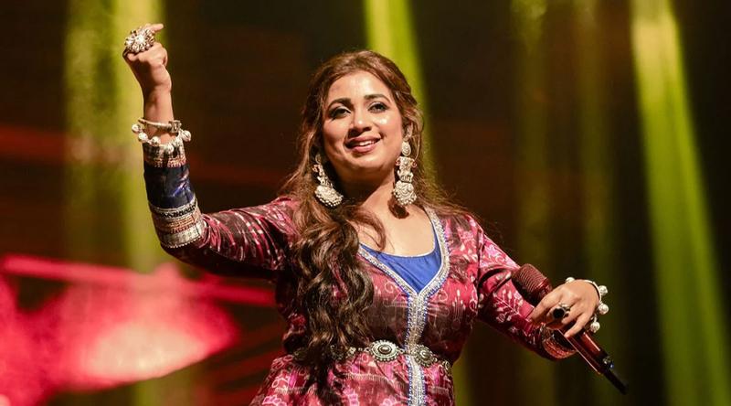 নতুন ফ্ল্যাট কিনে আলোচনায় শ্রেয়া ঘোষাল!