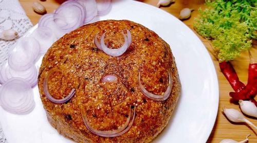 গরম ভাতের সঙ্গে মজাদার বাদামের ভর্তা