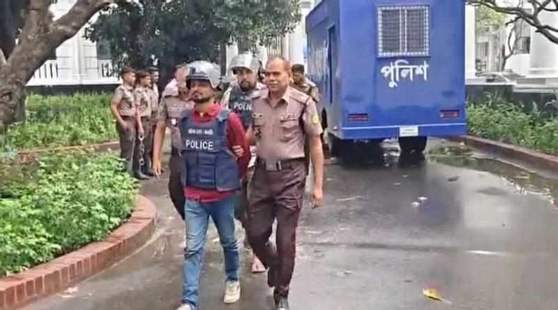 ৬ আসামিকে আনা হলো ট্রাইব্যুনালে, নিরাপত্তা জোরদার