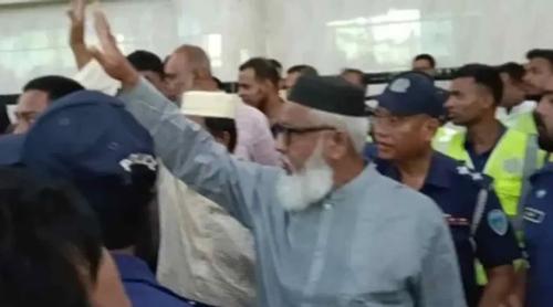 সেই বিচারপতিকে বিচারকাজ থেকে সরিয়ে দিলেন প্রধান বিচারপতি