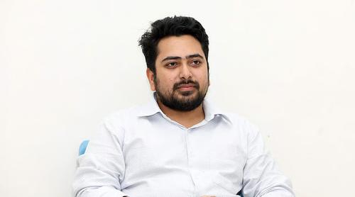 বিপ্লবের দুই বছর পরও সাধারণ মানুষের জীবনে স্বস্তি ফিরে আসেনি