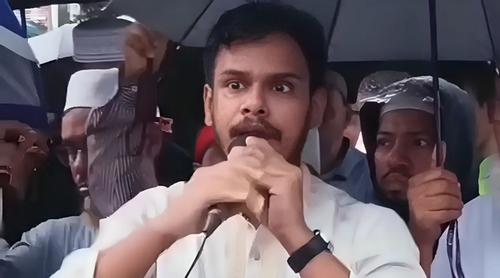 ‘পুলিশকে পিটিয়ে রক্তাক্ত করেছি এ দৃশ্য কি আপনারা দেখেননি’, সমাবেশে এনসিপি নেতা