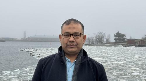প্রয়োজনে সংবিধান সংশোধন
