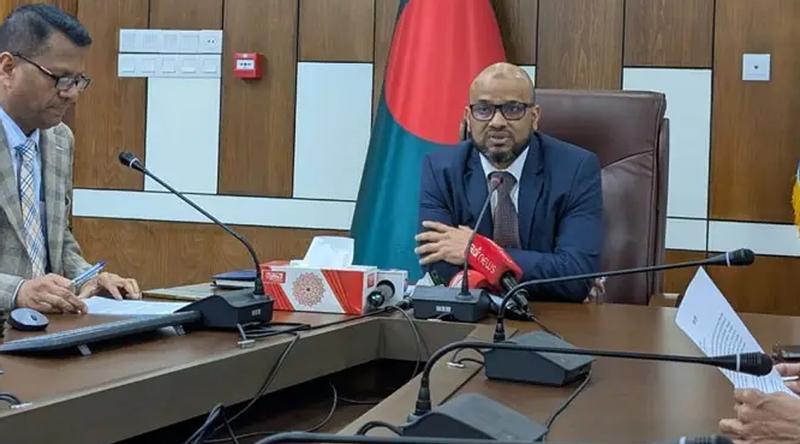 পণ্য খালাসে গতি ফেরাতে কঠোর অবস্থানে নৌপরিবহন অধিদপ্তর, ১৩ ভেসেলকে জরিমানা