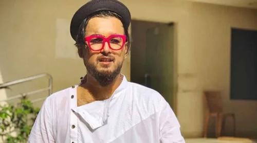 বিয়ের প্রলোভনে ‘টাকা আত্মসাৎ’, মা-স্ত্রীসহ গায়ক নোবেলের বিরুদ্ধে গ্রেপ্তারি পরোয়ানা