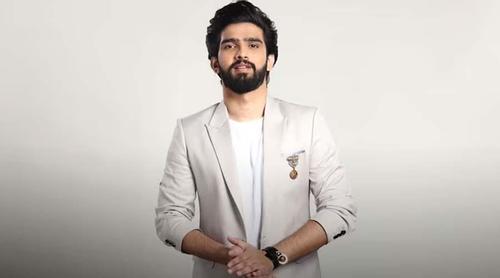 হাড় ভাঙা শরীর, মানসিক জোরেই টিকে আছেন আমাল মালিক