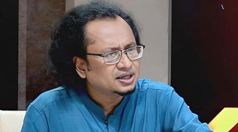 কোন যোগ্যতায় নাহিদ ইসলাম জাতির উদ্দেশে ভাষণ দেবেন?
