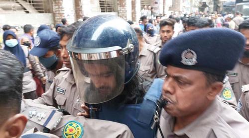 জামিন পেলেন কণ্ঠশিল্পী নোবেল