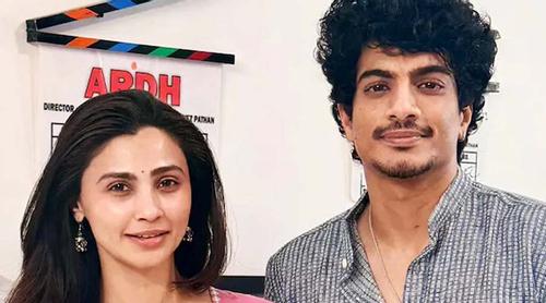 পলাশের সঙ্গে প্রেমের গুঞ্জন নিয়ে মুখ খুললেন অভিনেত্রী ডেইজি