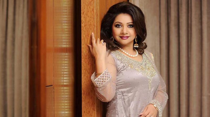আজ সঙ্গীত শিল্পী আঁখি আলমগীরের জন্মদিন