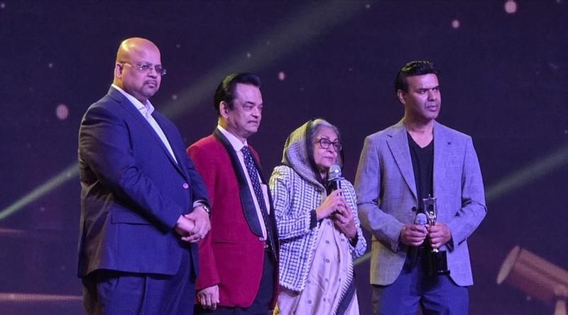 ঢাকায় অনুষ্ঠিত হলো ঢালিউড ফিল্ম অ্যান্ড মিউজিক অ্যাওয়ার্ডস