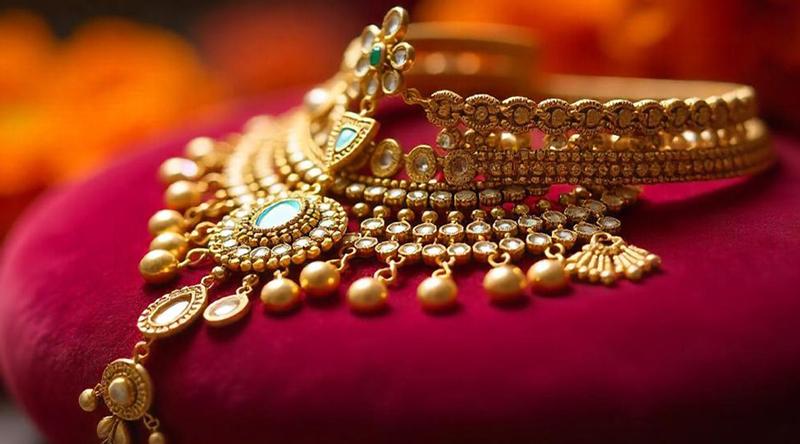 আবারও ঘোড়ার বেগে ছুটছে স্বর্ণের দাম