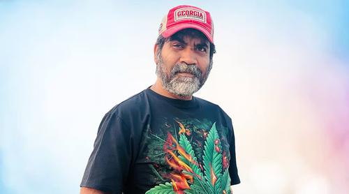 অভিনেতা, সংগীতশিল্পী শিবলু'র জন্মদিন আজ