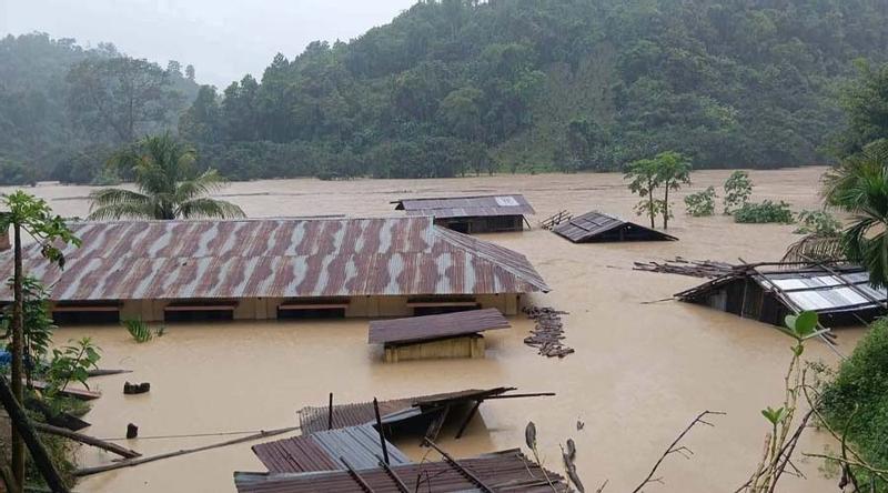 রাঙ্গামাটিতে বন্যা পরিস্থিতির অবনতি, নদীপথে যোগাযোগ বিচ্ছিন্ন