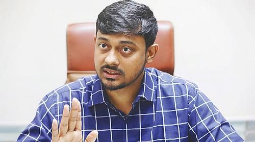 কারও হাত, কারও পা ভেঙে দেওয়া হয়েছে: নাসীরুদ্দীন পাটওয়ারী