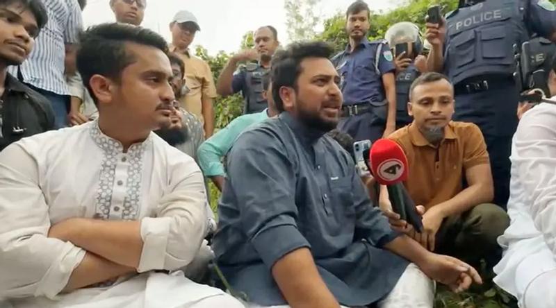 হবিগঞ্জে মামলা করবো, তারপর যাবো : নাহিদ ইসলাম