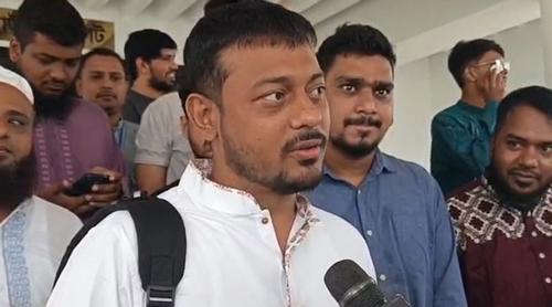 ‘জেলে নিলে জেলে যাব, মেরে ফেললে কবরে যাব’, মামলা নিয়ে নাসীরুদ্দীন পাটওয়ারী
