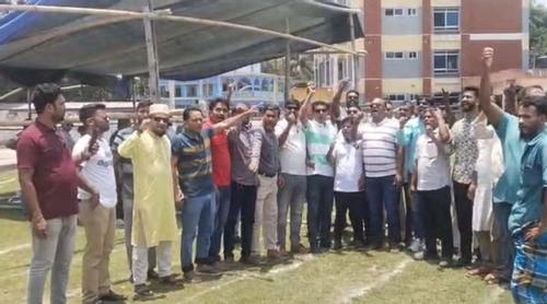 তোফায়েল আহমেদের জানাজা ঘিরে ভোলায় উত্তেজনা, ছাত্রদল-যুবদলের বিক্ষোভ