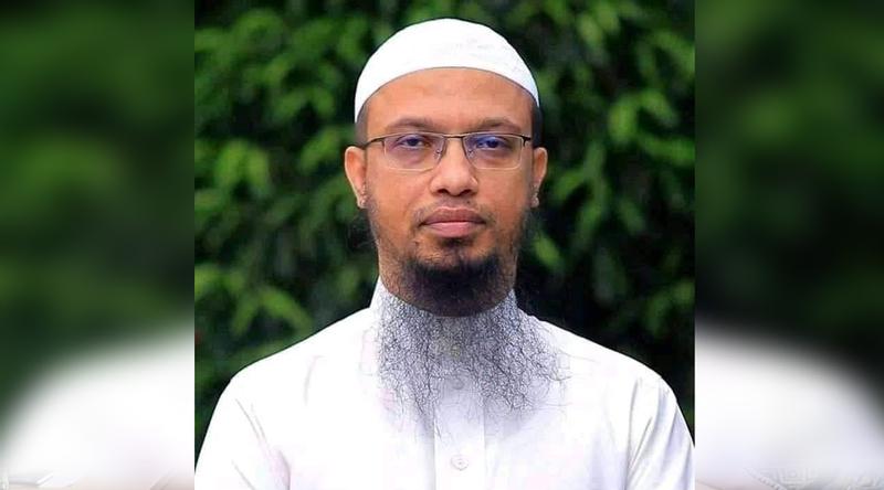 মা-বাবাকে ভুলিয়ে দেওয়া ‘সফলতা’ আমাদের প্রয়োজন নেই: শায়খ আহমাদুল্লাহ