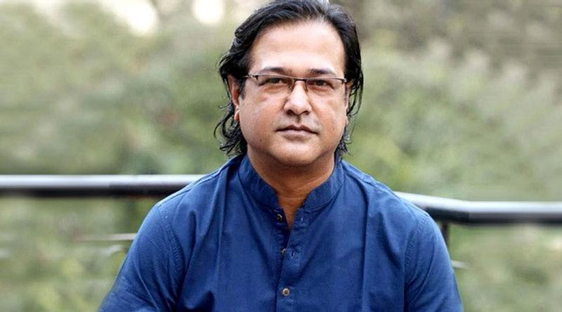 হঠাৎ আসিফ আকবরের আবেগঘন পোস্ট