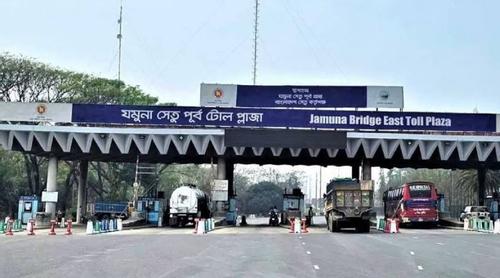 ২৪ ঘণ্টায় যমুনা সেতু পার হয়েছে ৪৩ হাজার ৯০৯ যানবাহন, টোল আদায় ৩ কোটি ৬০ লাখ টাকা