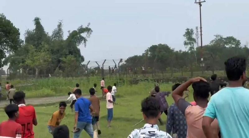 জামালপুরের সীমান্তে বাংলাদেশিদের ধাওয়ায় পালালো ভারতীয়রা