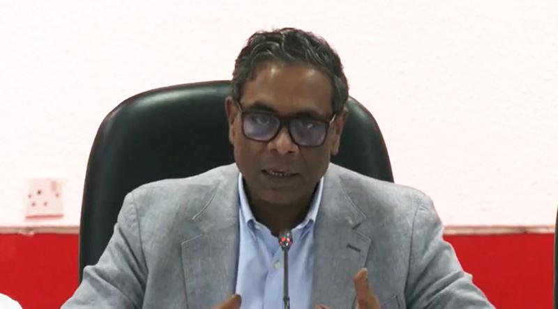 শুধু চিকিৎসকদের দিয়ে স্বাস্থ্য খাত এগিয়ে নেয়া সম্ভব না: স্বাস্থ্য প্রতিমন্ত্রী
