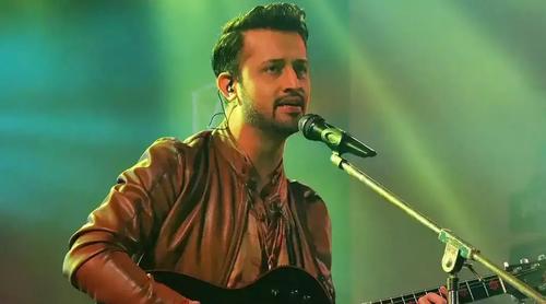 জুলাইয়ে ঢাকায় গাইবেন আতিফ আসলাম