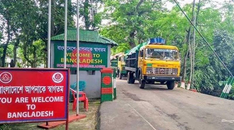 দোল পূর্ণিমা উপলক্ষে আখাউড়া স্থলবন্দরে আমদানি-রপ্তানি বন্ধ