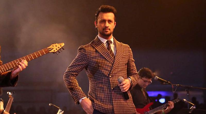 আজ 'ভয়েস অফ হার্টস' আতিফ আসলাম এর জন্মদিন