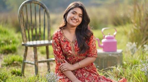 শুরুতে পাইলট হতে চাইলেও এখন মনে হয় গান ছাড়া বাঁচা সম্ভব নয় : রোদেলা