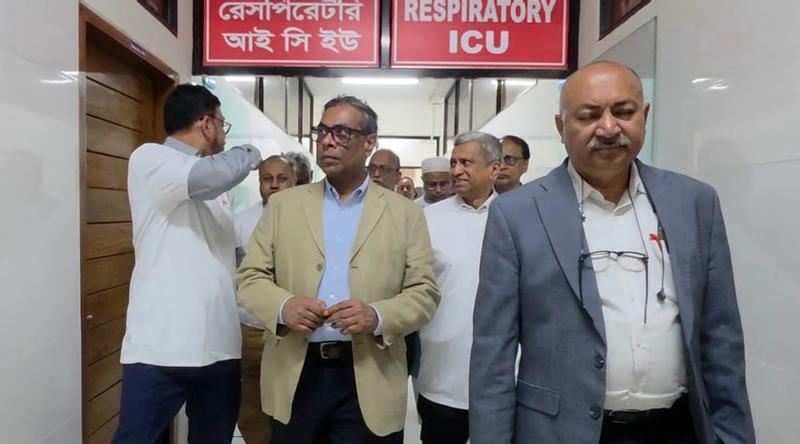 বক্ষব্যাধি হাসপাতালে ৪০টি আইসিইউ বেড দ্রুত সম্পন্ন করার নির্দেশ স্বাস্থ্য প্রতিমন্ত্রীর
