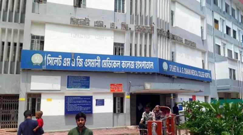 সিলেটে কাজে যাওয়ার পথে সড়কে ঝরল ৮ শ্রমিকের প্রাণ