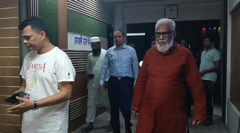 আটকের ১২ ঘণ্টা পর কুমিল্লার সেই বিএনপি সভাপতি মুক্ত