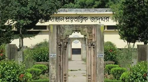 ফ্রান্সফেরত প্রত্ননিদর্শন আসল নাকি রেপ্লিকা, যাচাইয়ে কমিটি গঠন