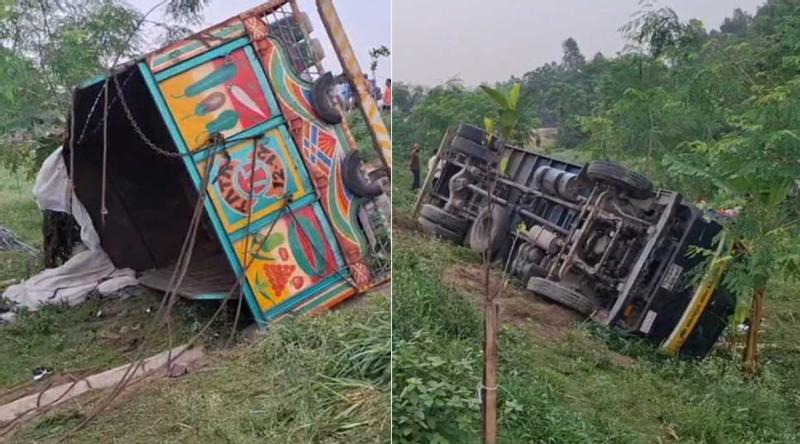 টাঙ্গাইলে ট্রাক উল্টে নিহত ১৫ জনের মরদেহ পরিবারের কাছে হস্তান্তর