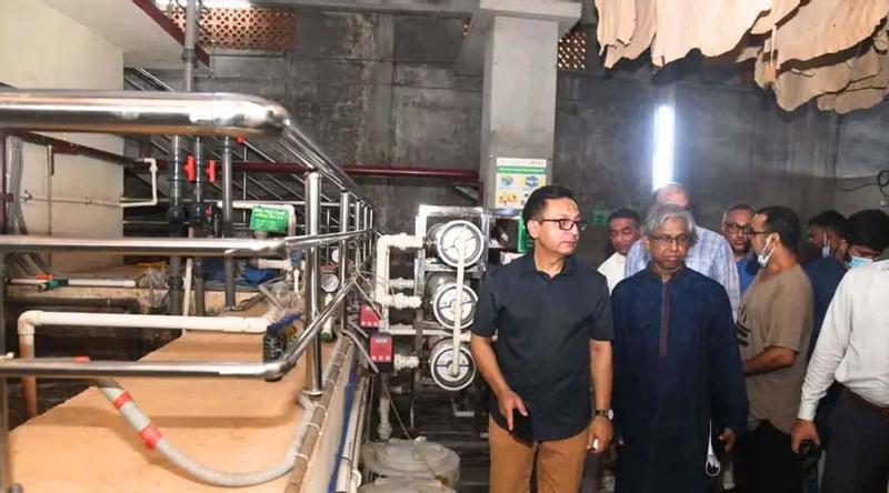চামড়া সঠিকভাবে প্রক্রিয়াজাত হলে ১২ বিলিয়ন ডলার রপ্তানি আয় সম্ভব: বাণিজ্যমন্ত্রী