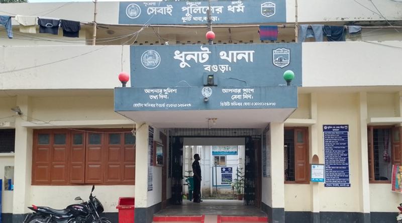 থানায় ৮ চোরের সঙ্গে দেখা করতে এসে আরও ২ চোর গ্রেপ্তার