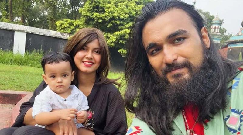 বিতর্ক পেছনে ফেলে নোবেল এখন 'ফ্যামিলি ম্যান'!