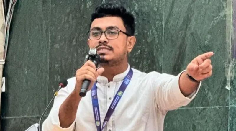 বিমানবন্দরে ট্রলি ম্যানেজমেন্ট করতে পারে না, রাষ্ট্র চালাবে কীভাবে?