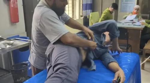 কলেজছাত্রকে রাতভর নির্যাতন-লাখ টাকা মুক্তিপণ আদায়ের অভিযোগ ছাত্রদল নেতার বিরুদ্ধে
