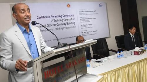 আইনগত সহায়তার মাধ্যমে ন্যায়বিচারের পথ সুগম করতে হবে : আইনমন্ত্রী