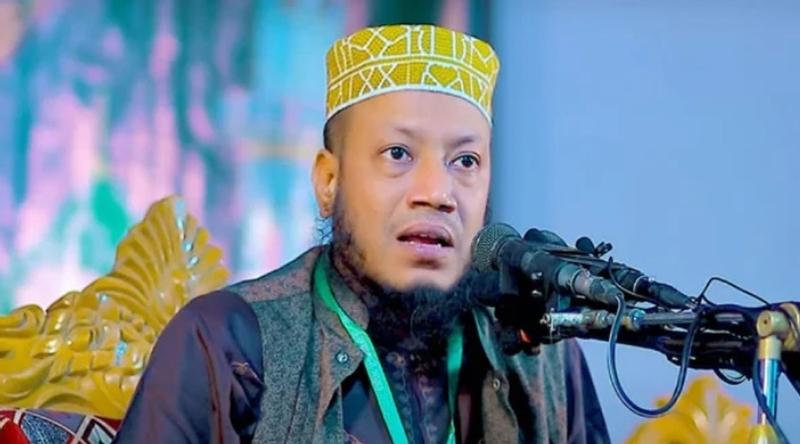 অনুমতি না মেলায় স্থগিত আমির হামজার মাহফিল