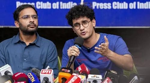 যন্তরমন্তরে আর আন্দোলন না করার প্রতিশ্রুতিতে মুক্তি পেলেন ককরোচের ২ নেতা