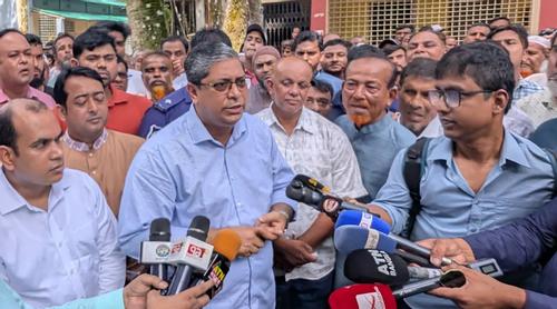 আ. লীগ নিয়ে প্রশ্ন করলে আমরা বিব্রত বোধ করি: প্রতিমন্ত্রী শাহে আলম